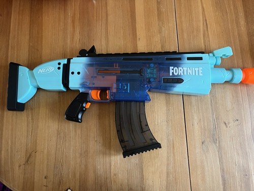 Pistola per freccette - , n