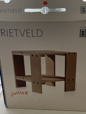 Tavolo Rietveld cassa rossa