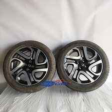 N.2 Cerchi in lega con gomme