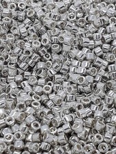 10gr Miyuki Delica 11/0