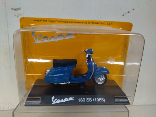 Vespa 1965 180 blue - ss,