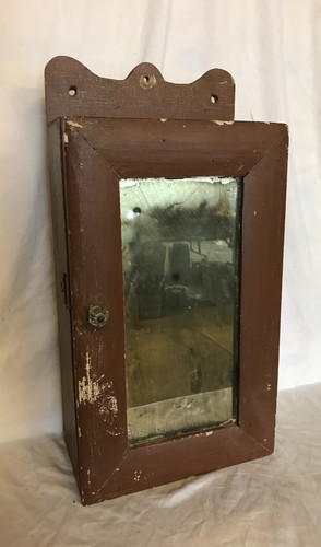 Armadio porta medicinali