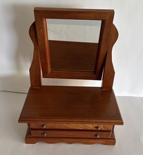 Antico mobiletto da tavolo in