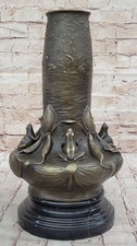 Vaso Statuina Rana Rane Art