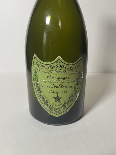 Moet chandon dom perignon - &,