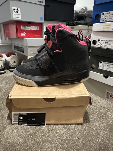Uk9 nike air yeezy - nike,