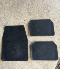 3 tappetini (1 lato Passeggero + 2 Posteriori) Fiat 500 Hybrid