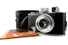 Berning RoBoT I Zeiss Tessar 3