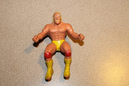 Vintage 1985 ljn titan sports - vintage,
