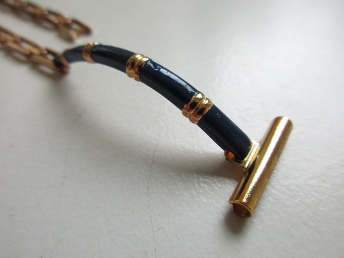 Bracciale orologio curvo