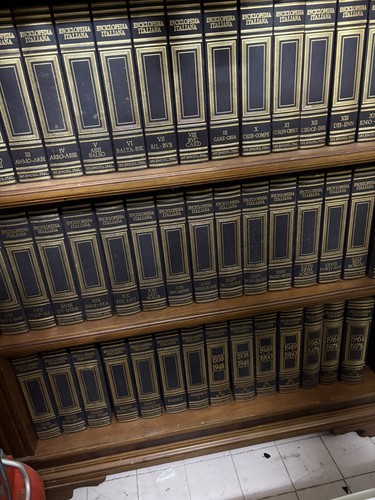Enciclopedia treccani - enciclopedia,