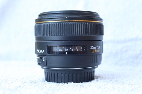 Sigma ex dc hsm - f1.4,