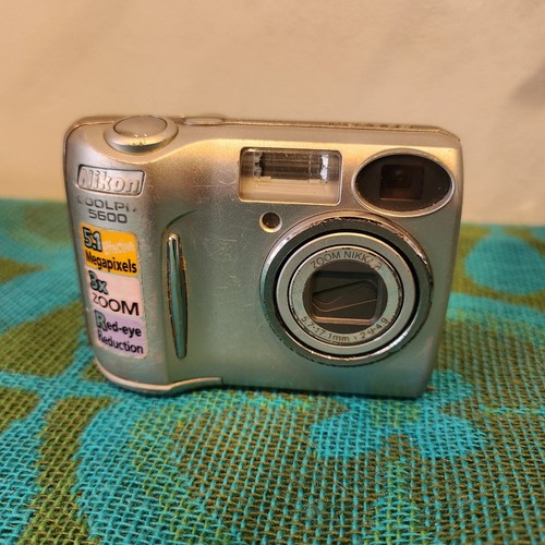 Nikon coolpix 5600 1 - nikon,