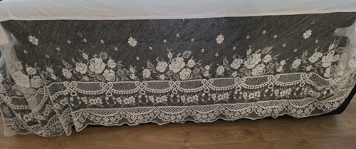 Tovaglia antica ricamata - , a