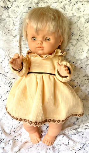 Bambola bambina famosa - bambina, 13