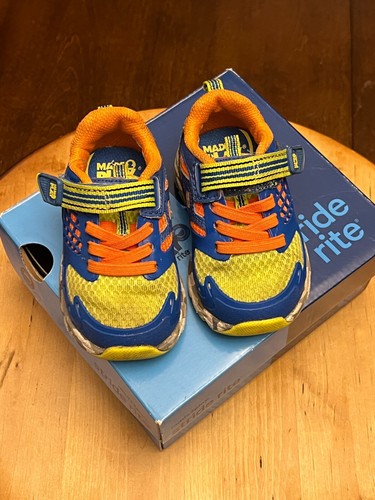 Scarpe bambino - , stride