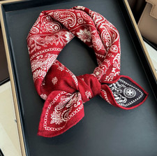 Sciarpa bandana 82% cashmere