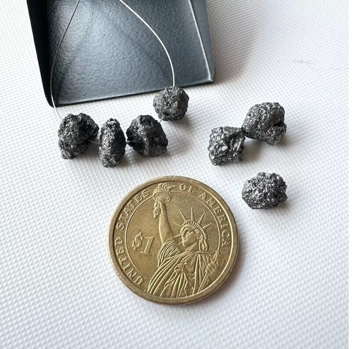 Pezzo enorme diamante grezzo - enorme,