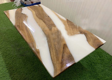 Tavolo bar caffetteria bordo vivo resina epossidica bianca e piano giardino fatto a mano