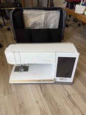 Pfaff Creative Icon 2 Sewing &