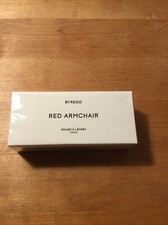 Poltrona Byredo Rossetto 226