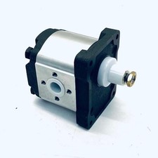 Pompa idraulica C25 sollevamento trattori Fiat Ri. 5179722 70.66 80.66 88.93 880