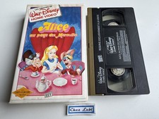 Alice Au Pays Des Merveilles -