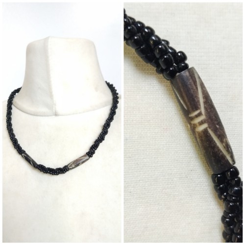 Collana con filo - , intrecciato