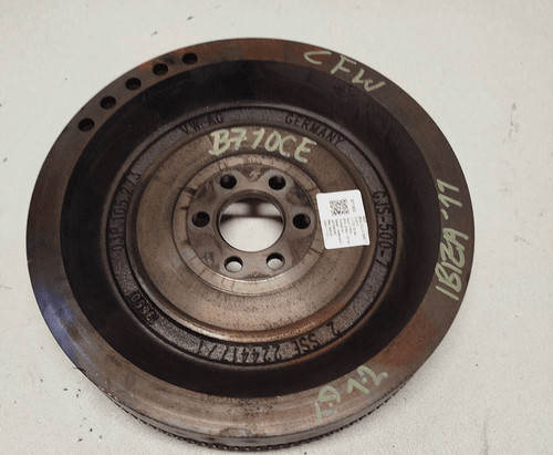 Volano motore con - , corona