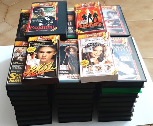 Vhs videocassette - n.,
