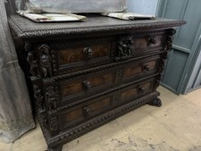 Cassettone a bambocci Del 600 