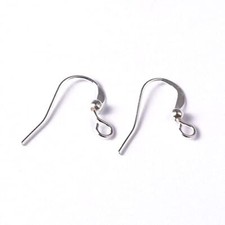 25 paia di orecchini pendenti