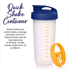 Tupperware Quick Shake 23 oz