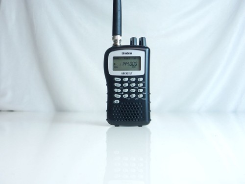 Scanner radio uniden bearcat - scanner,