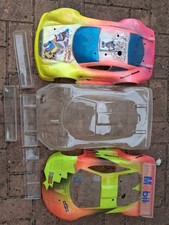 Set 3 Carrozzerie Lexan 1.0mm per automodello 1:8 rally.  Due sono verniciate 