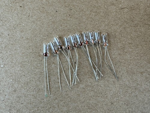 Nuove lampadine mcintosh - 10,
