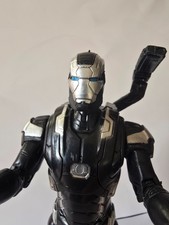 Statuina Iron Man War Machine