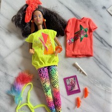 Barbie Rockers Dee Dee bambola