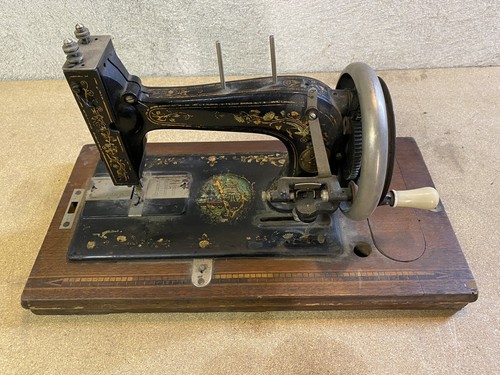 Macchina cucire patent - macchina,