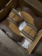 UGG CLASSIC MINI TRAILGAZER