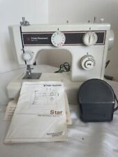 Macchina da cucire automatica