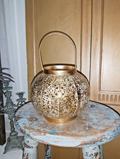 ANTICA LANTERNA TAGLIATA FINITURA ORO REALIZZATA A MANO INDIA - FAIRTRADE