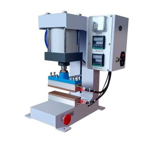 Sigillatrice automatica per