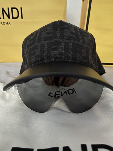 Casquette fendi visière - casquette,