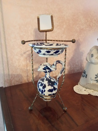 Miniatura antico lavabo di - di,