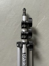 1 treppiede Hensel alluminio