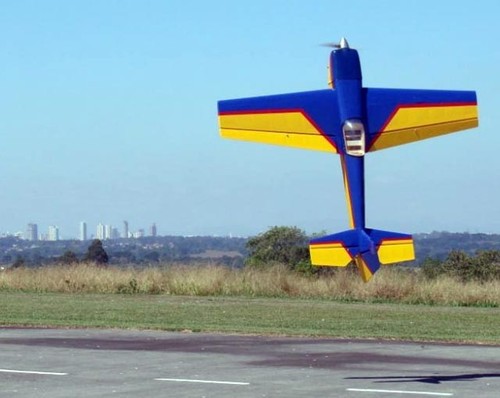 Aereo radiocomandato con