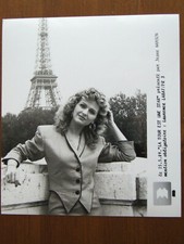 PHOTOGRAPHIE DE PRESSE JEANE