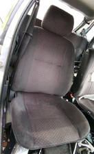 sedile anteriore destro