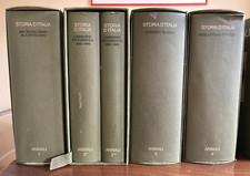 Storia d'Italia Einaudi - Annali - 9 Volumi 10 Tomi, prima edizione completa